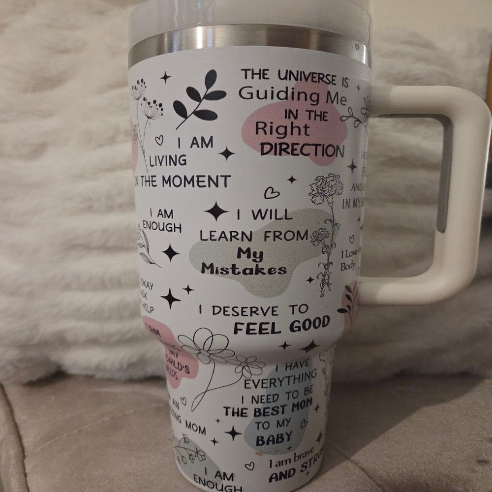 Mom Daily Affirmations Water Bottle & Thermos 40oz , White with Pink Accents - Picture 3 of 13